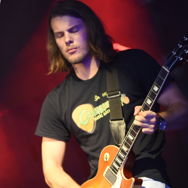 Jan Guitar